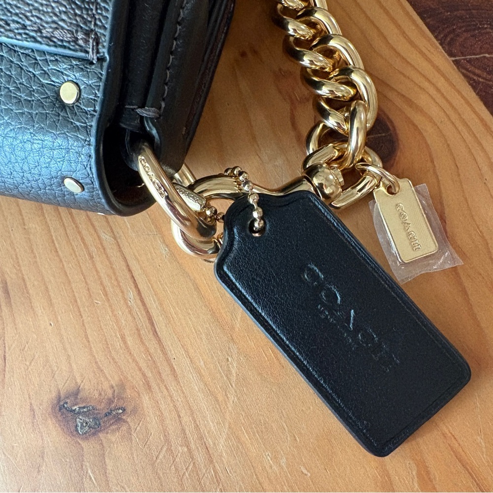 NWOT Coach Morgan Chunky Chain Shoulder bag - Picture 11 of 15